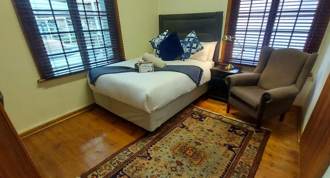 The Oak Potch Guesthouse Почефструм Экстерьер фото